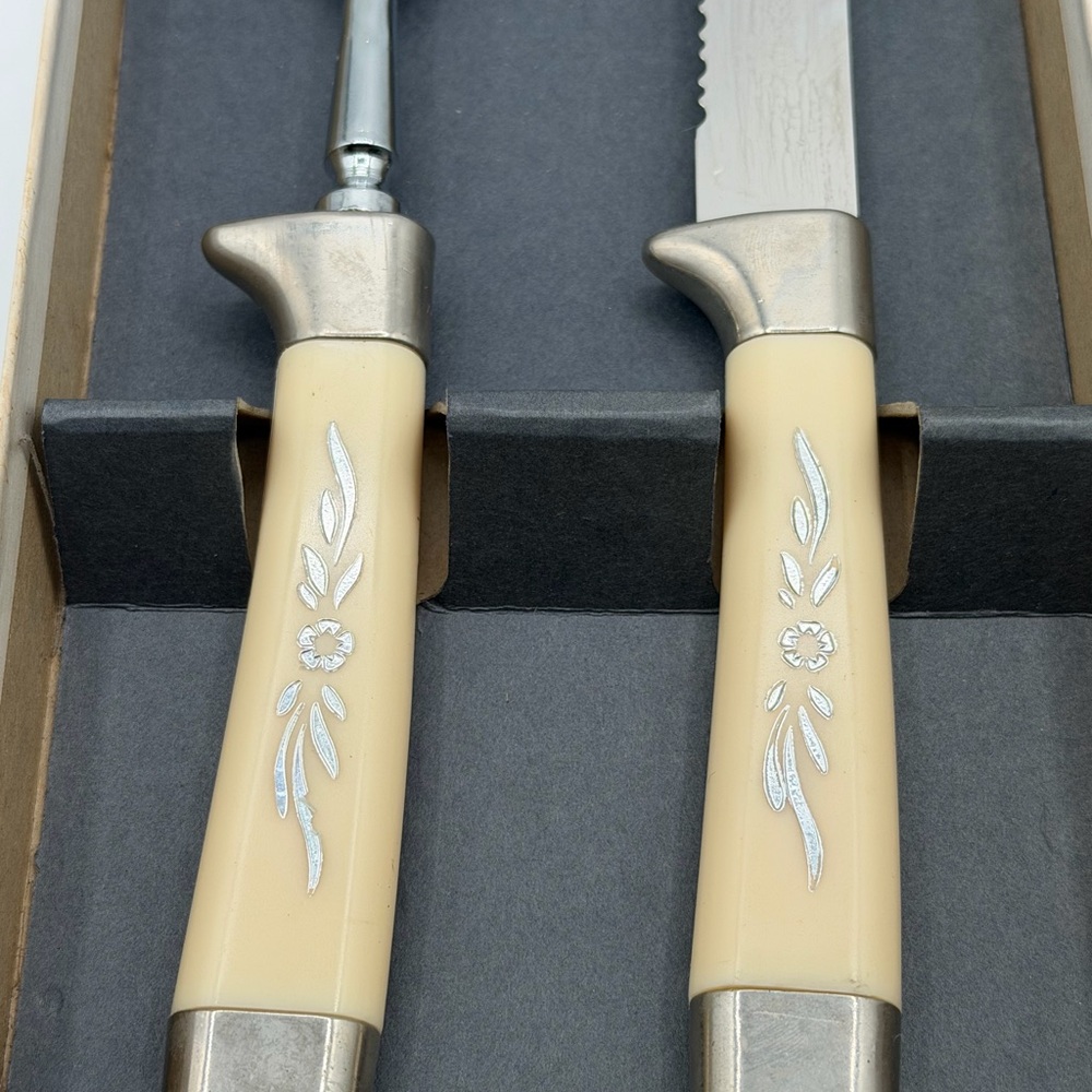 Sheffield 2 Pc Cutlery Set Carving Knife & Meat Fork Floral Stainless Steel - Picture 2 of 16